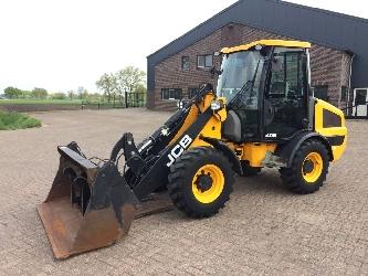 JCB 406