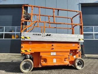 JLG 2030ES