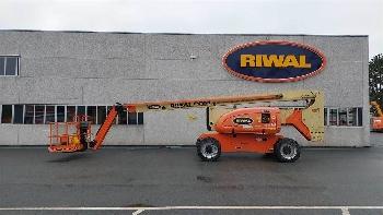 JLG 800AJG