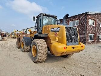 CASE 821 FXR