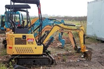 Komatsu pc 15