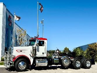 Peterbilt 389