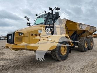 CAT D8T