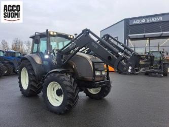 Valtra M120