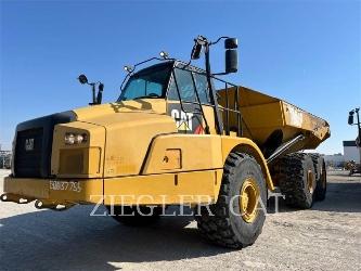 CAT 745C