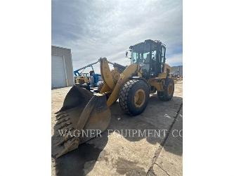 CAT 930M