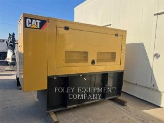 CAT D100