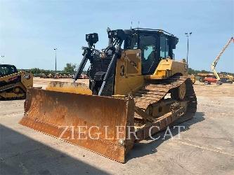 CAT D6