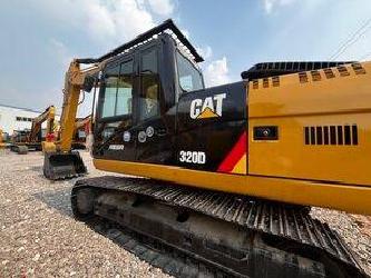CAT 320 D GC