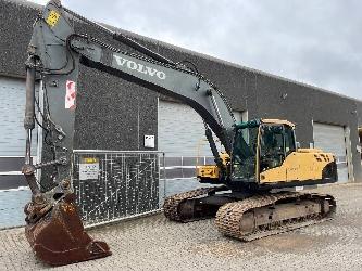 Volvo EC240C