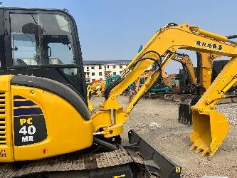 Komatsu PC 40