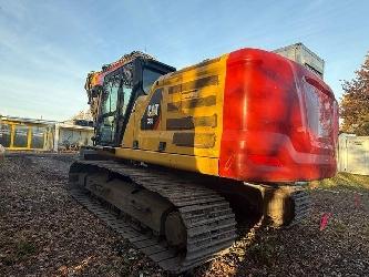 CAT 330