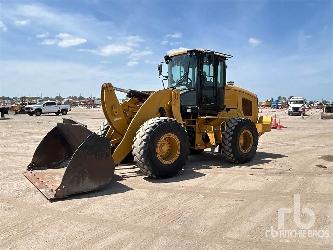 CAT 938M