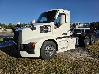 Mack PR64T