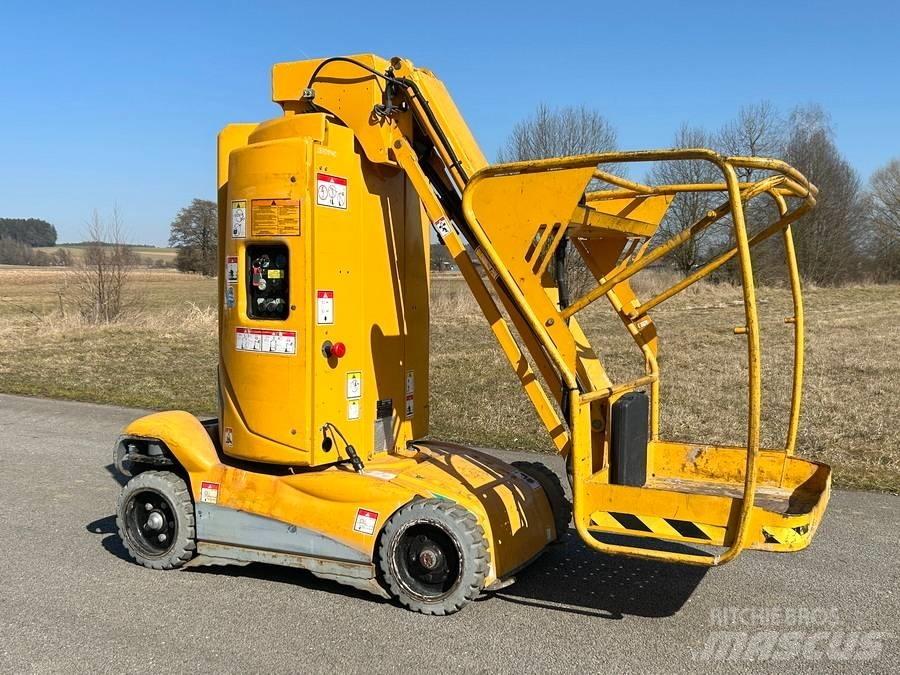 Haulotte Star 10 Compact self-propelled boom lifts