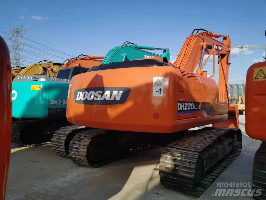 Doosan DH 220 Crawler excavators
