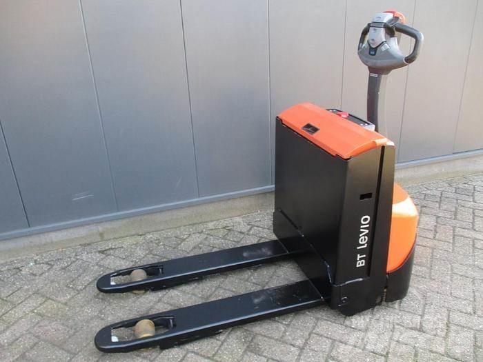 Toyota LWE 140 Low lifter