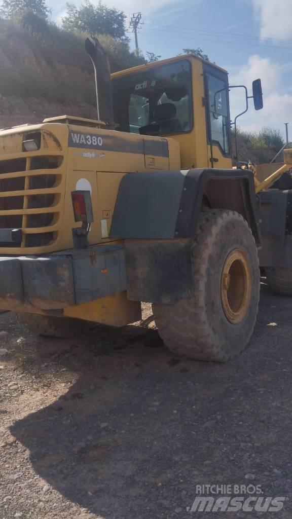 Komatsu WA 380-3H Wheel loaders