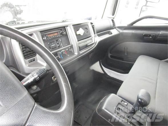 Hino 338 Commercial vehicle