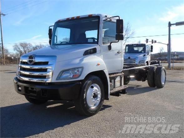 Hino 338 Chassis Cab trucks