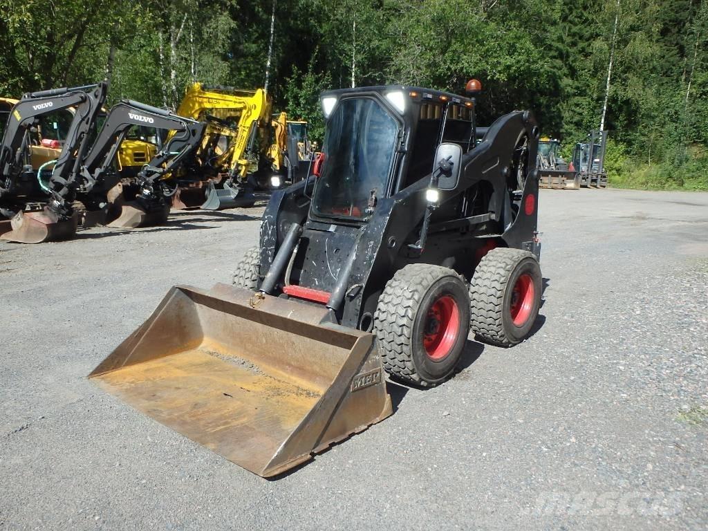 Bobcat S 300 Skid steer loaders