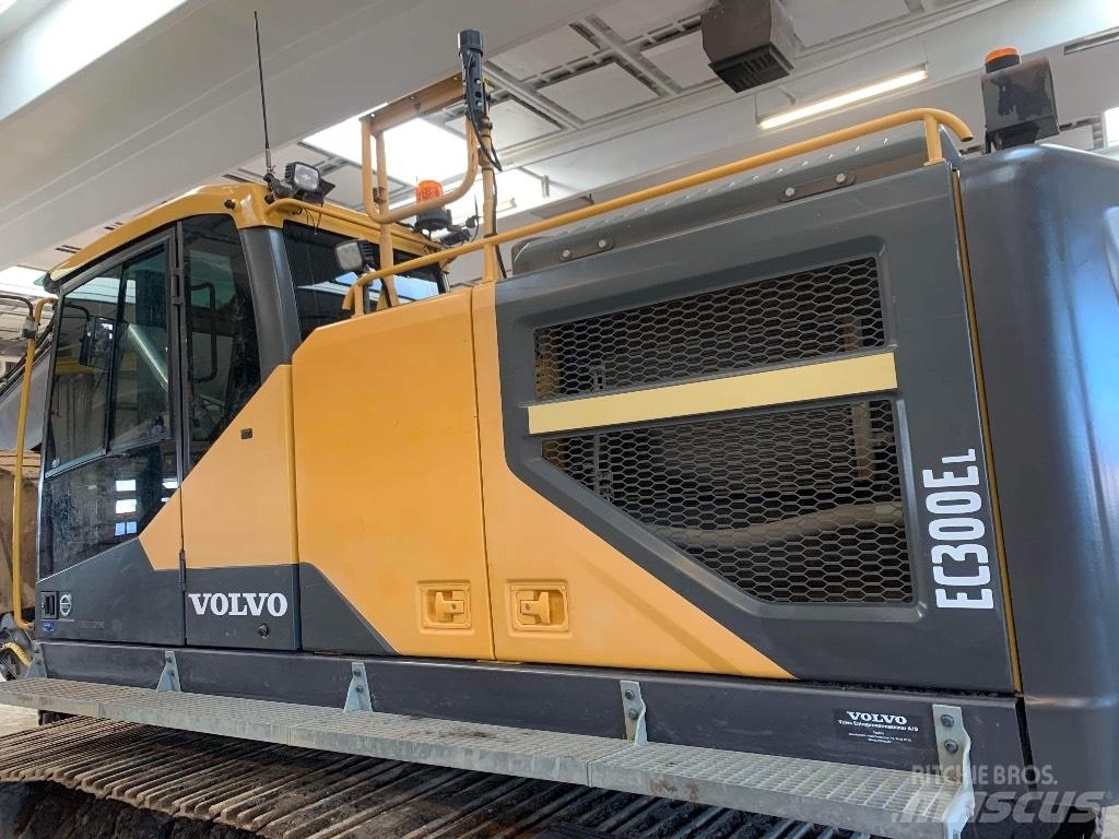 Volvo EC 300 E Crawler excavators