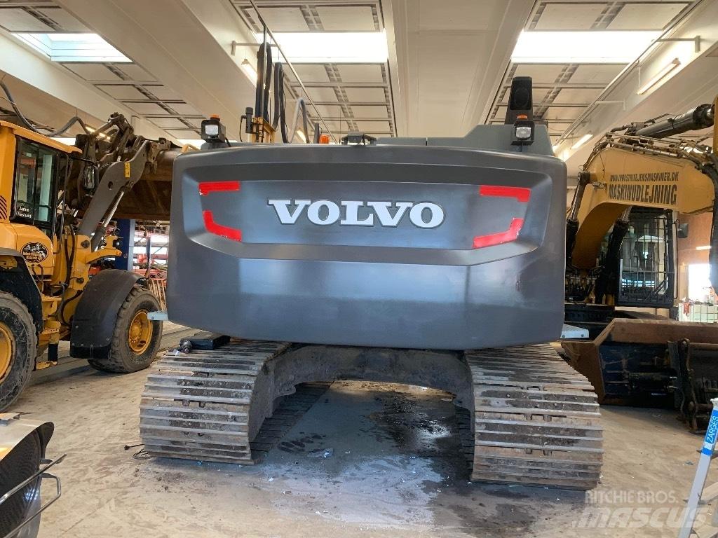 Volvo EC 300 E Crawler excavators