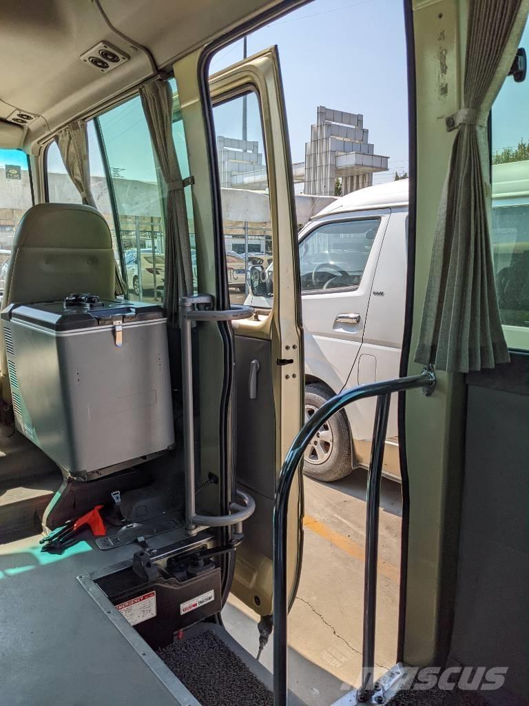  Toyoya Coaster Bus Mini bus