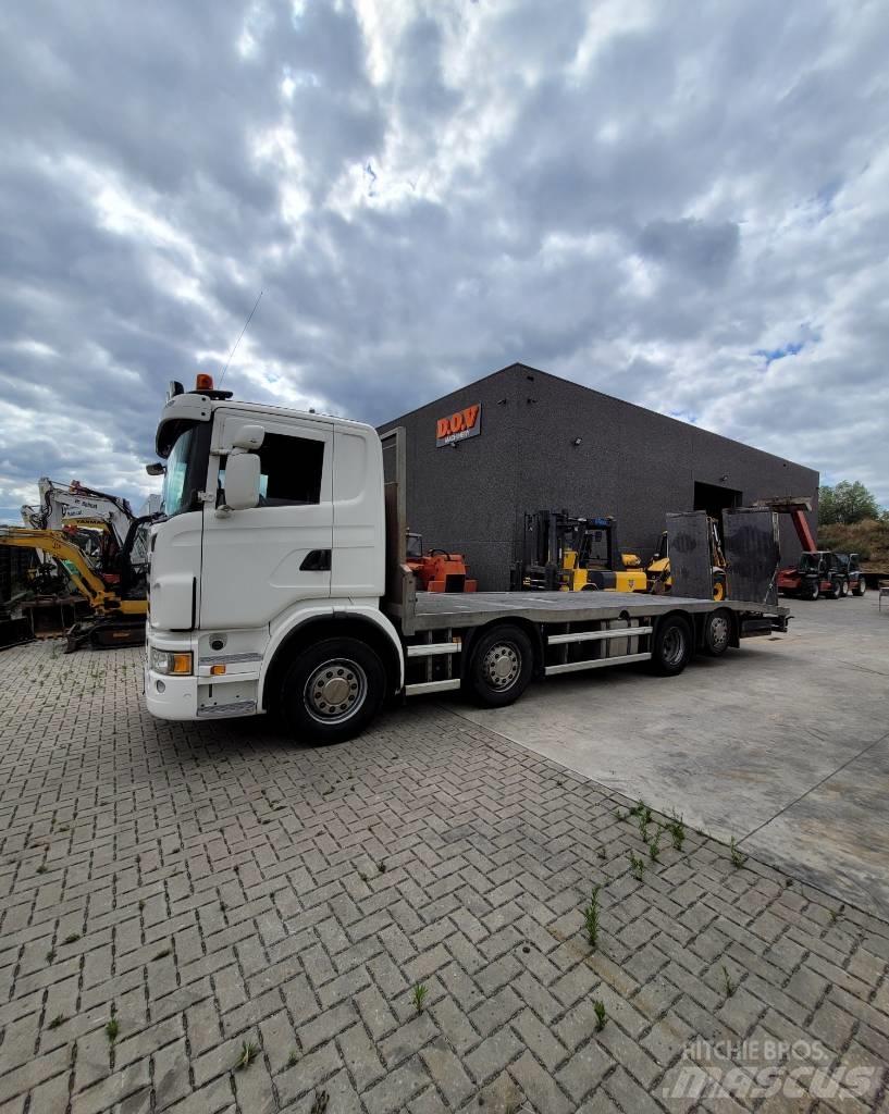 Scania G360 Chassis Cab trucks