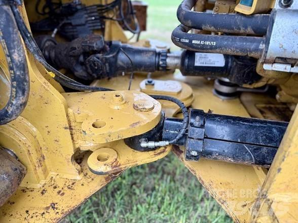CAT 938M Wheel loaders