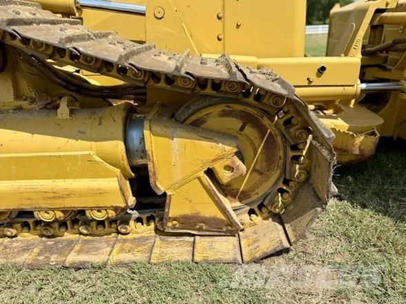 CAT D5N XL Crawler dozers