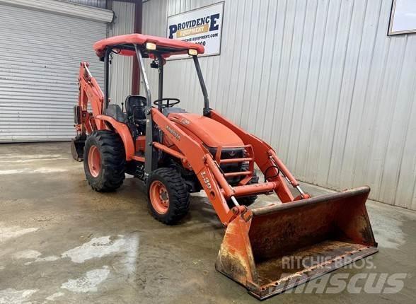 Kubota L39 Backhoe
