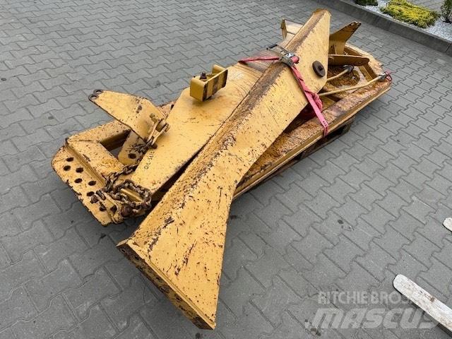 CAT 730 KLAPA KIPRA Chassis and suspension