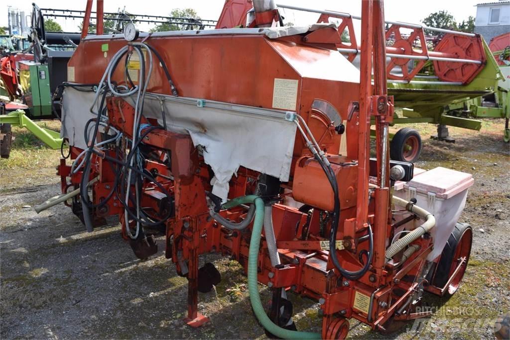 Becker Aeromat T6Z Sowing machines