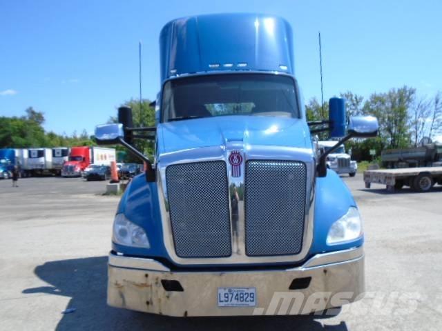 Kenworth T 680 Prime Movers