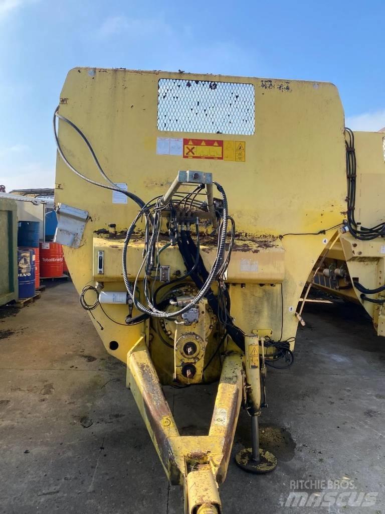 Sgariboldi MONO ST Feed mixer