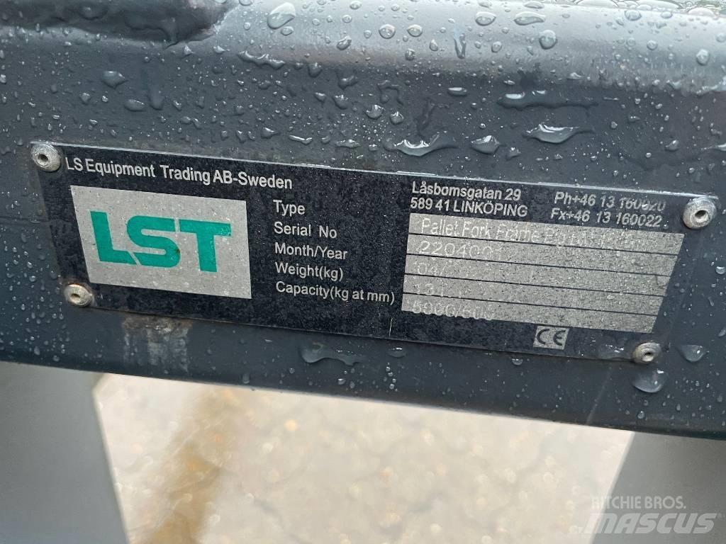 LST 5 ton Forks
