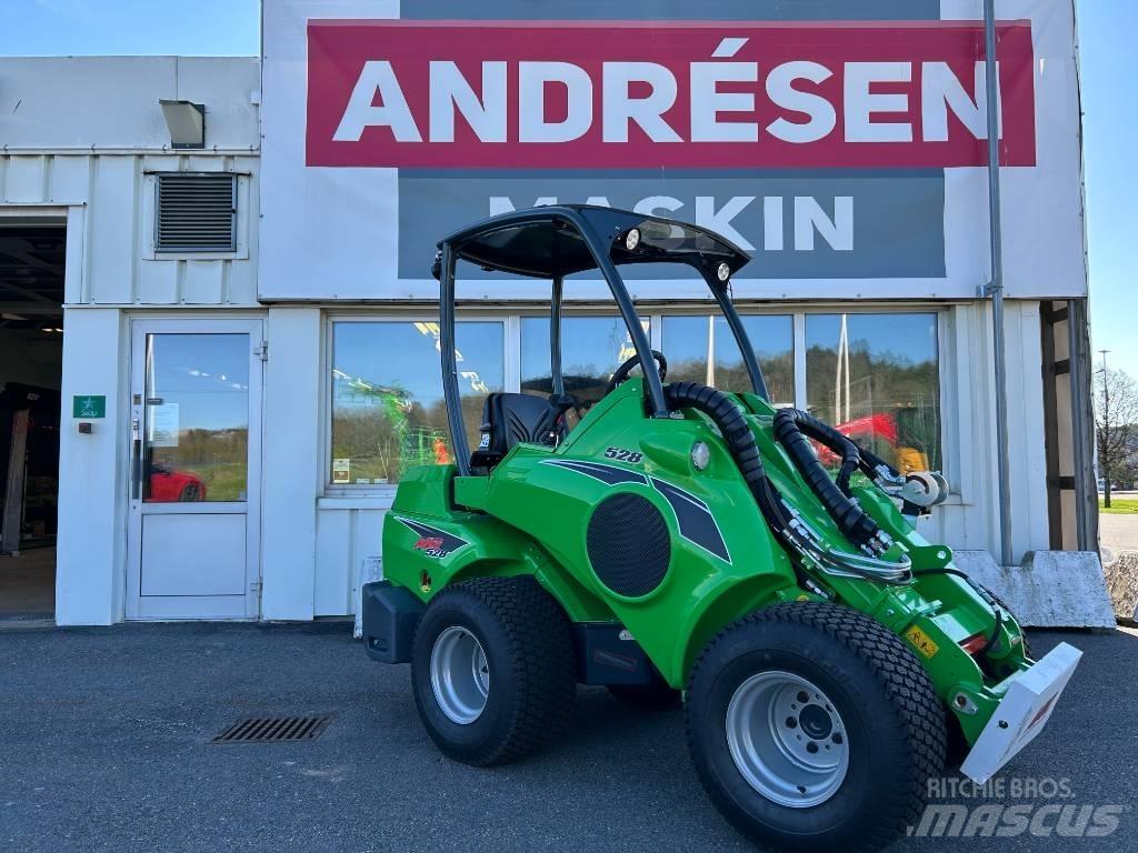 Avant 528 Skid steer loaders