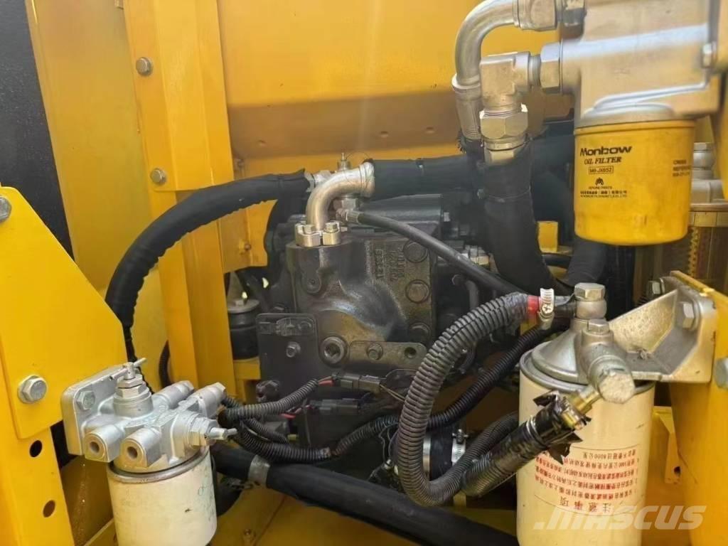 Komatsu PC 130 Crawler excavators