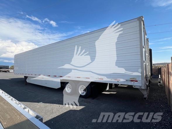 Utility 3000R Temperature controlled semi-trailers