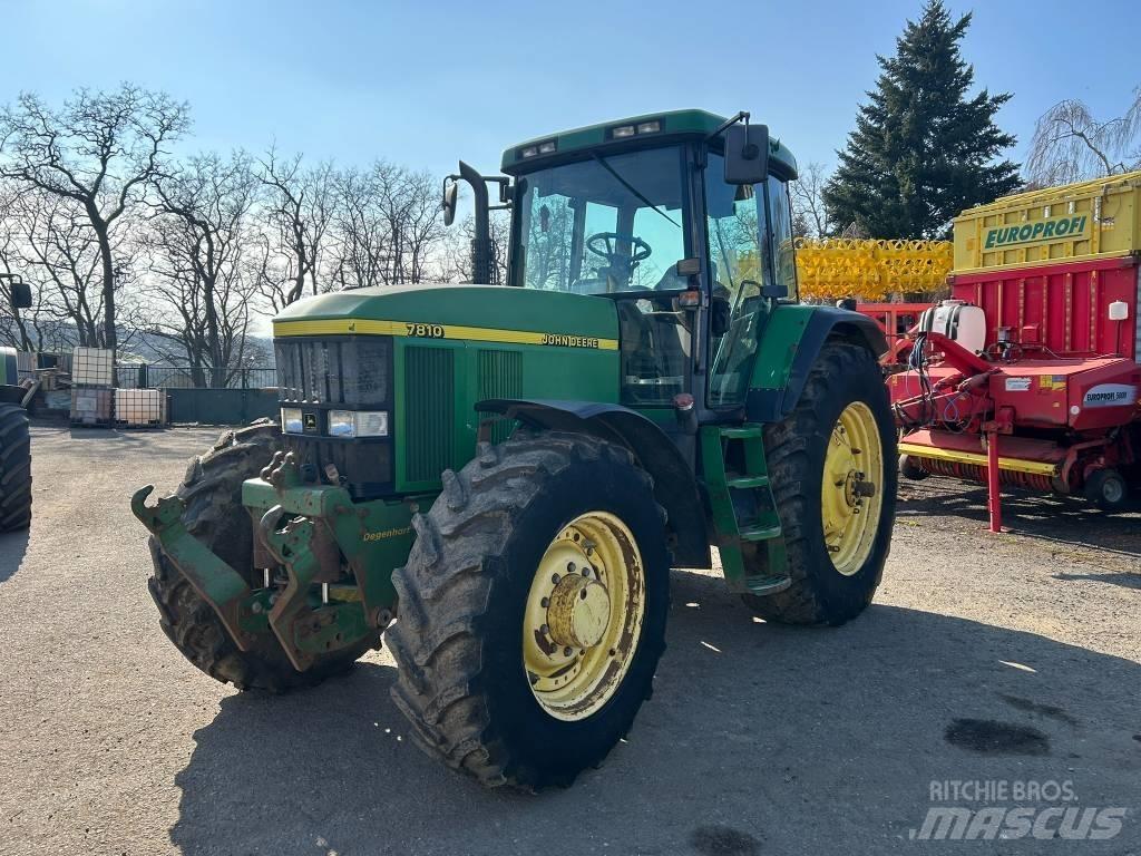 John Deere 7810 Tractors