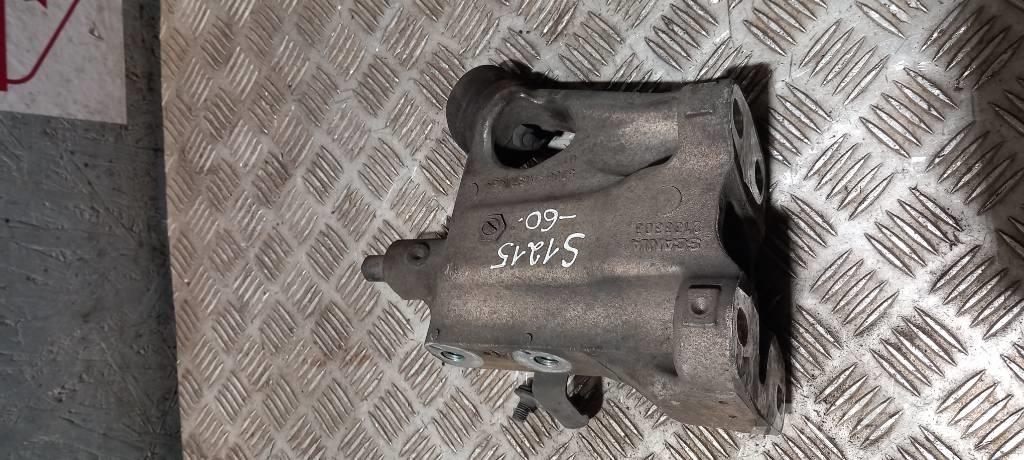 Scania R 440  2133303 Cabins and interior