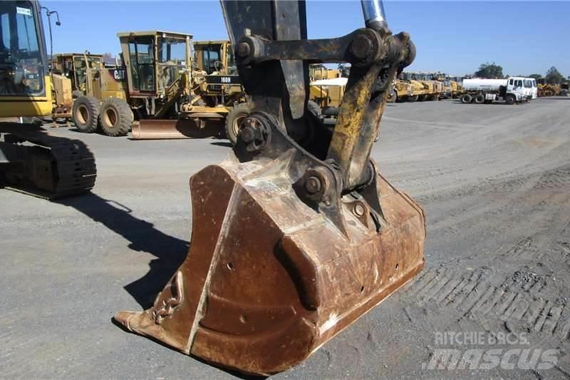 Komatsu PC300-8 Mini excavators < 7t (Mini diggers)