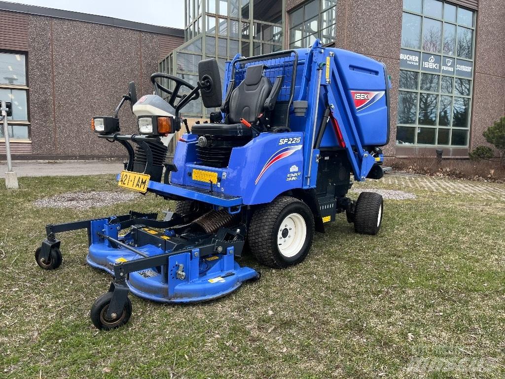 Iseki SF 225 Riding mowers