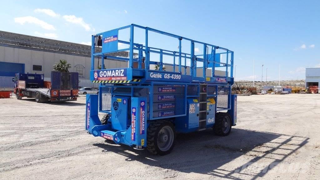 Genie GS 4390 RT Scissor lifts