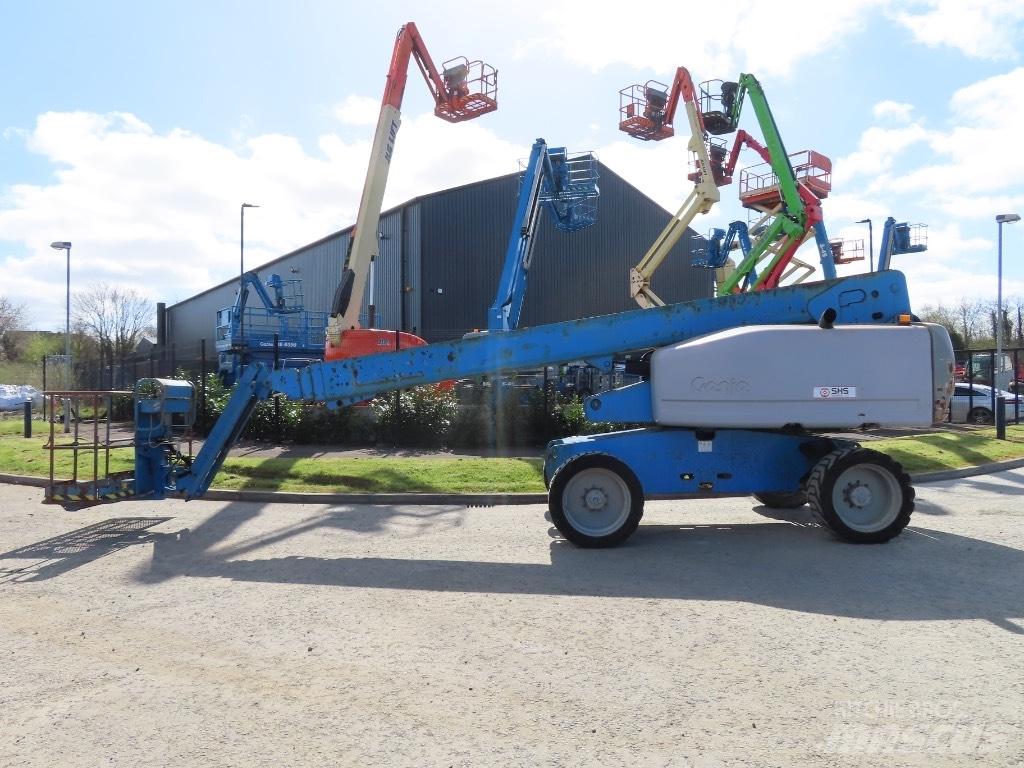 Genie S 65 Telescopic boom lifts