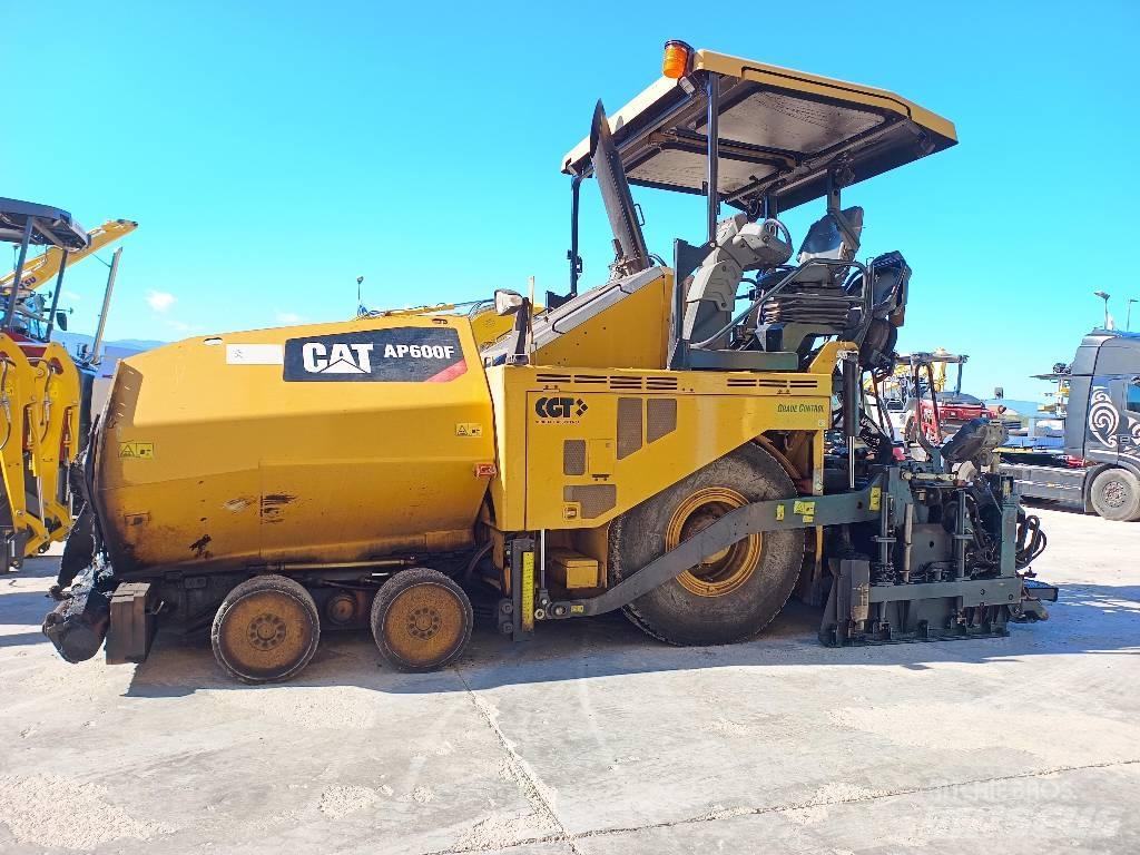 CAT AP 600F Asphalt pavers