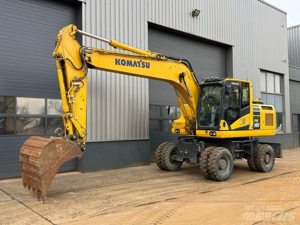 Komatsu PW180-11 Wheeled excavators