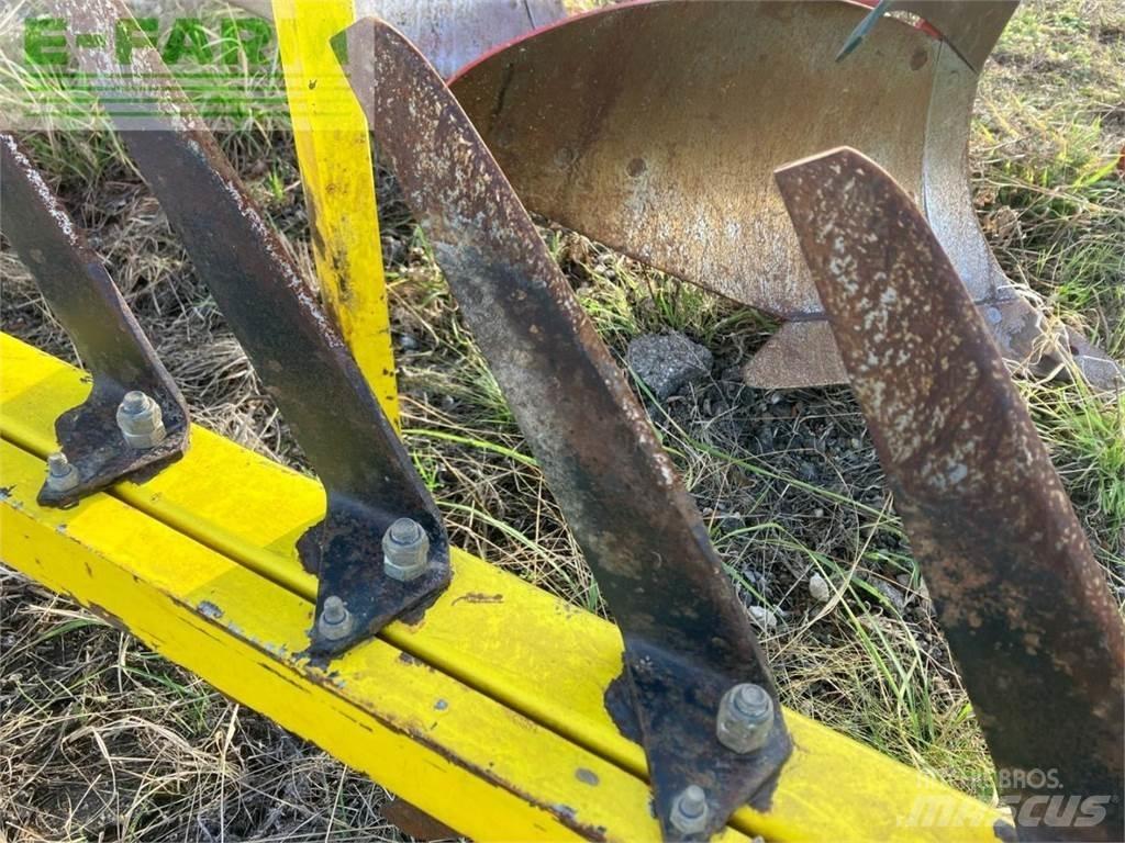 Vogel & Noot LM 820 Ploughs