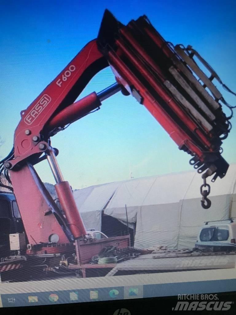 Fassi F600.27 Loader cranes